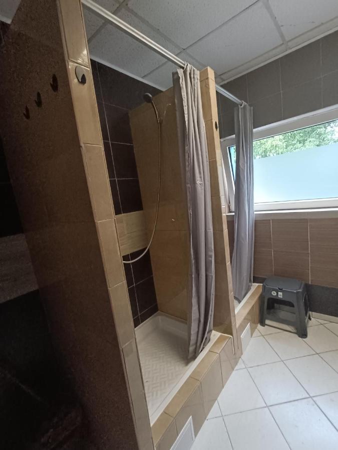 Hostel Welinek Gratis Parking Steszew Bagian luar foto
