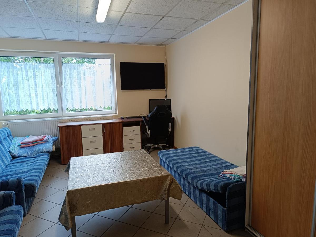 Hostel Welinek Gratis Parking Steszew Bagian luar foto
